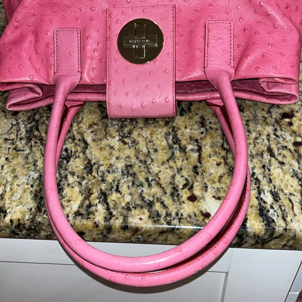 EUC Authentic Kate Spade Bexley Stevie Ostrich Handbag 10.5X14.5 - Picture 3 of 7
